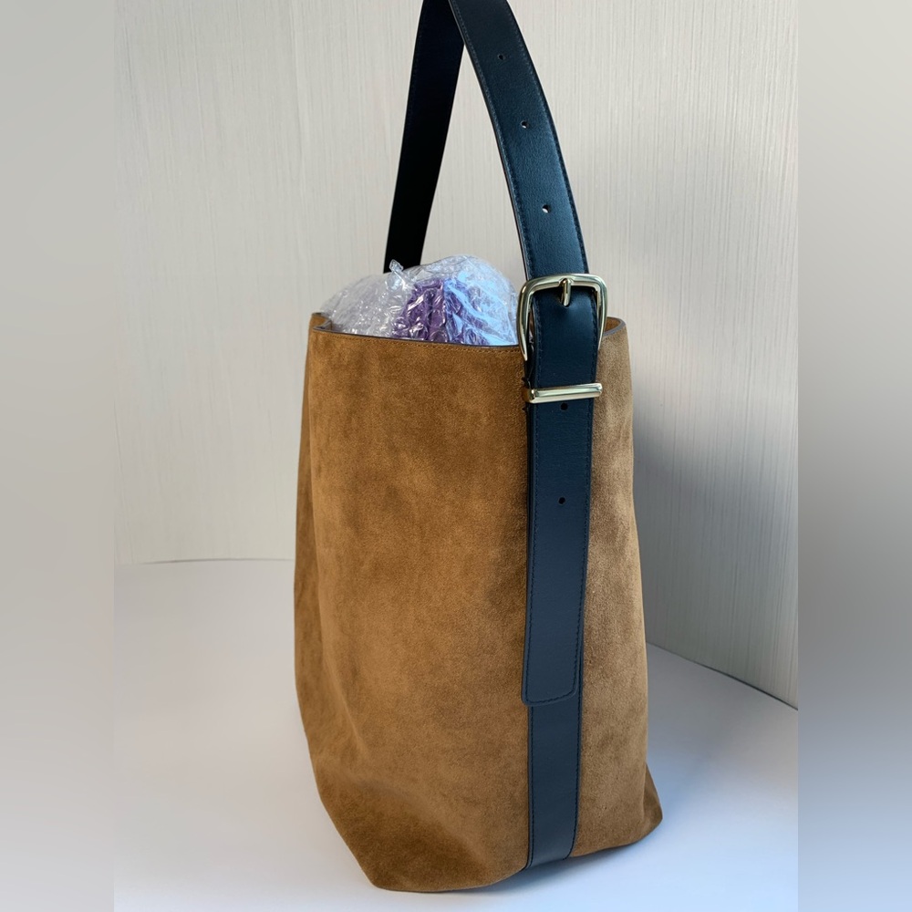 Madewell Extra-Large Essentials Aged Cognac Suede Black Leather Bucket Tote - Picture 8 of 16